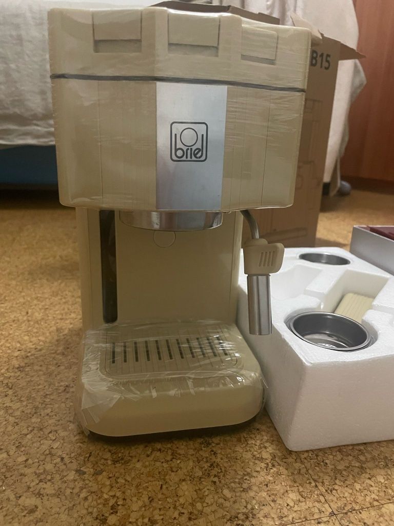 Máquina de café Briel nova !