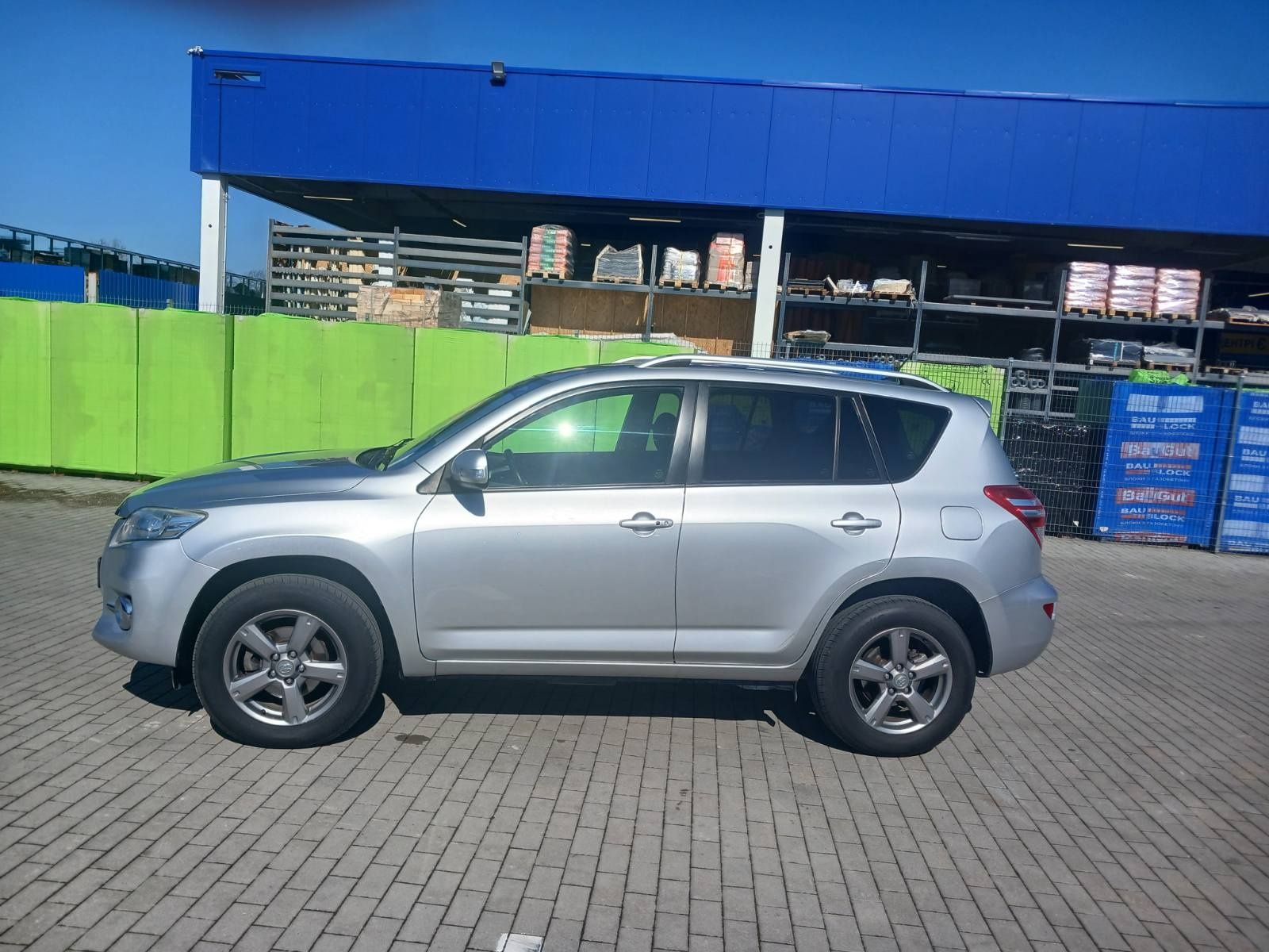 Продам свії автомобіль