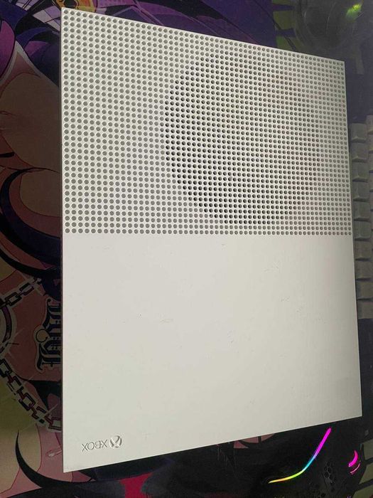 Приставка Xbox One S