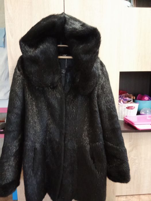 Полушубок с меха нутрии 3500