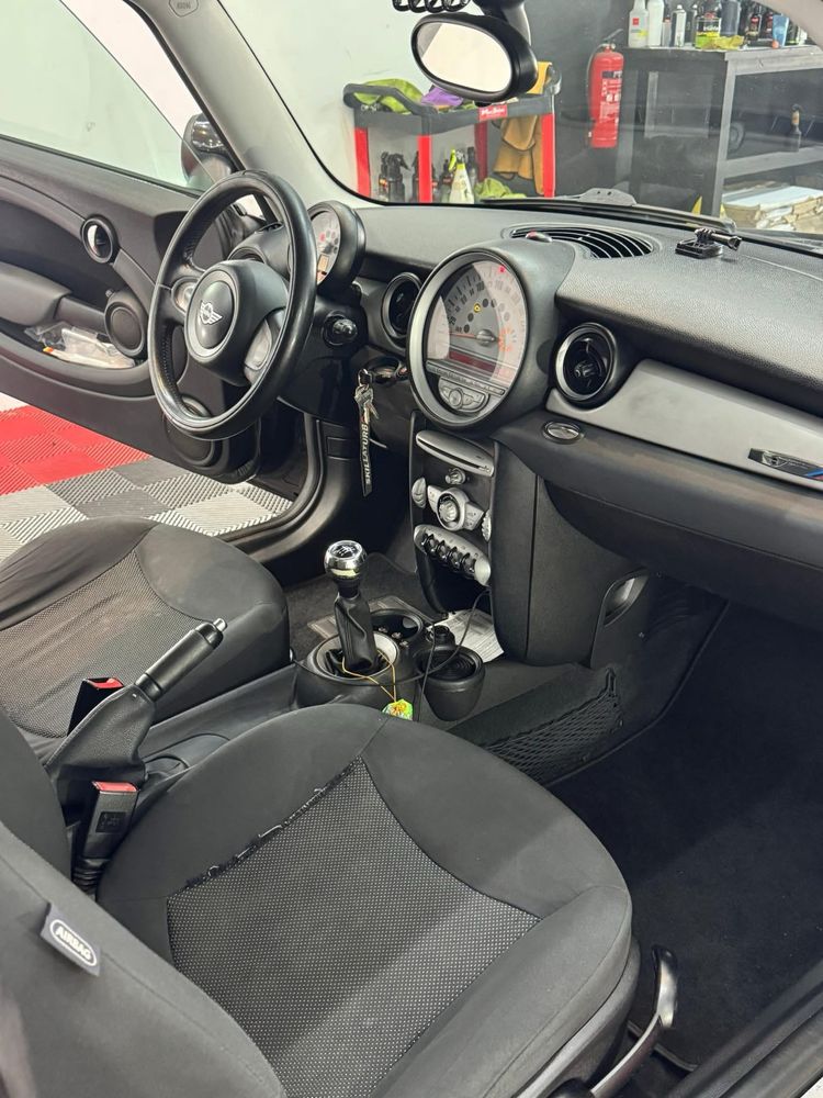 Mini cooper d 2010