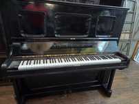 Piano alemão em bom estado ,