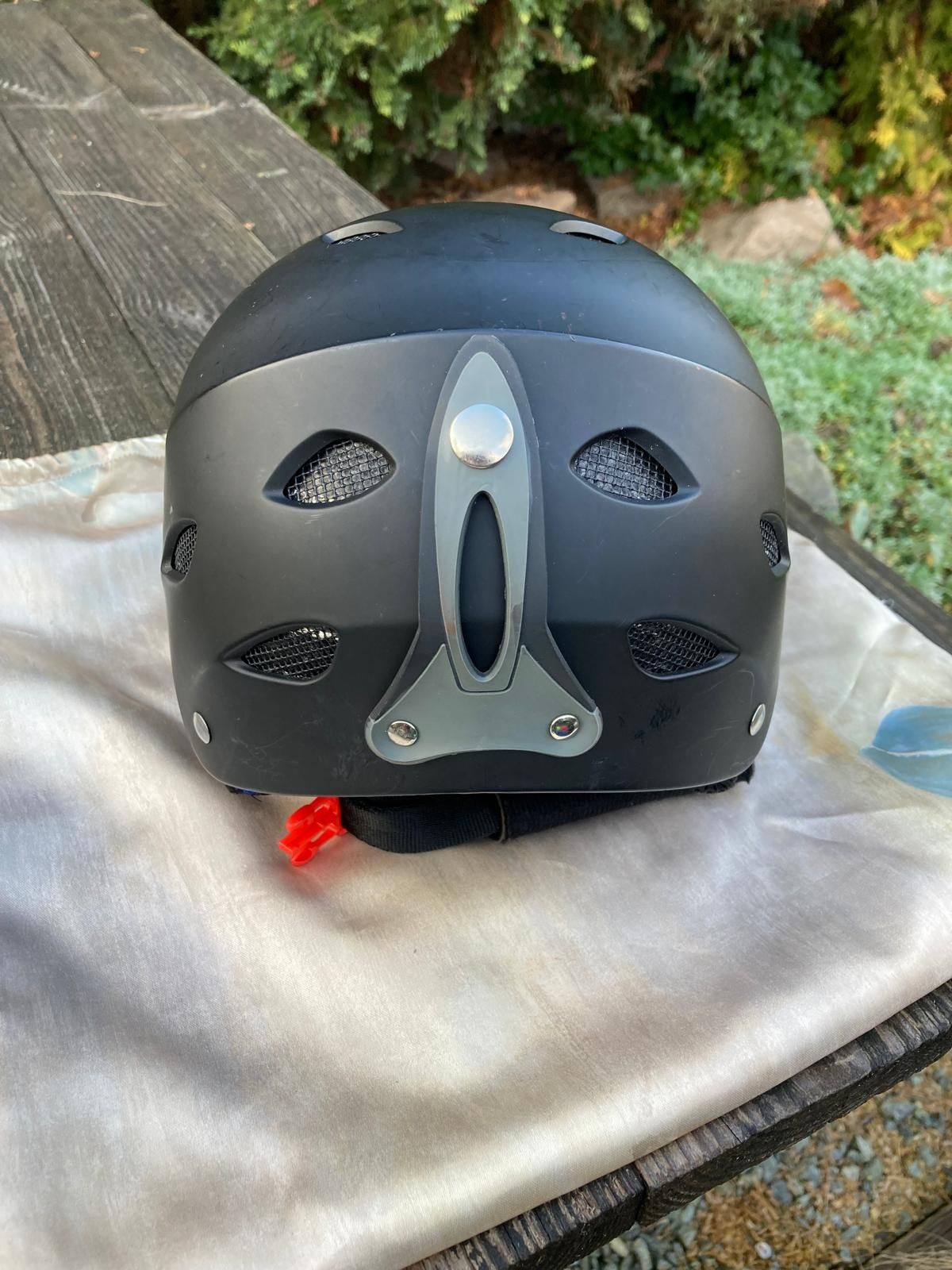 Kask narciarski XS