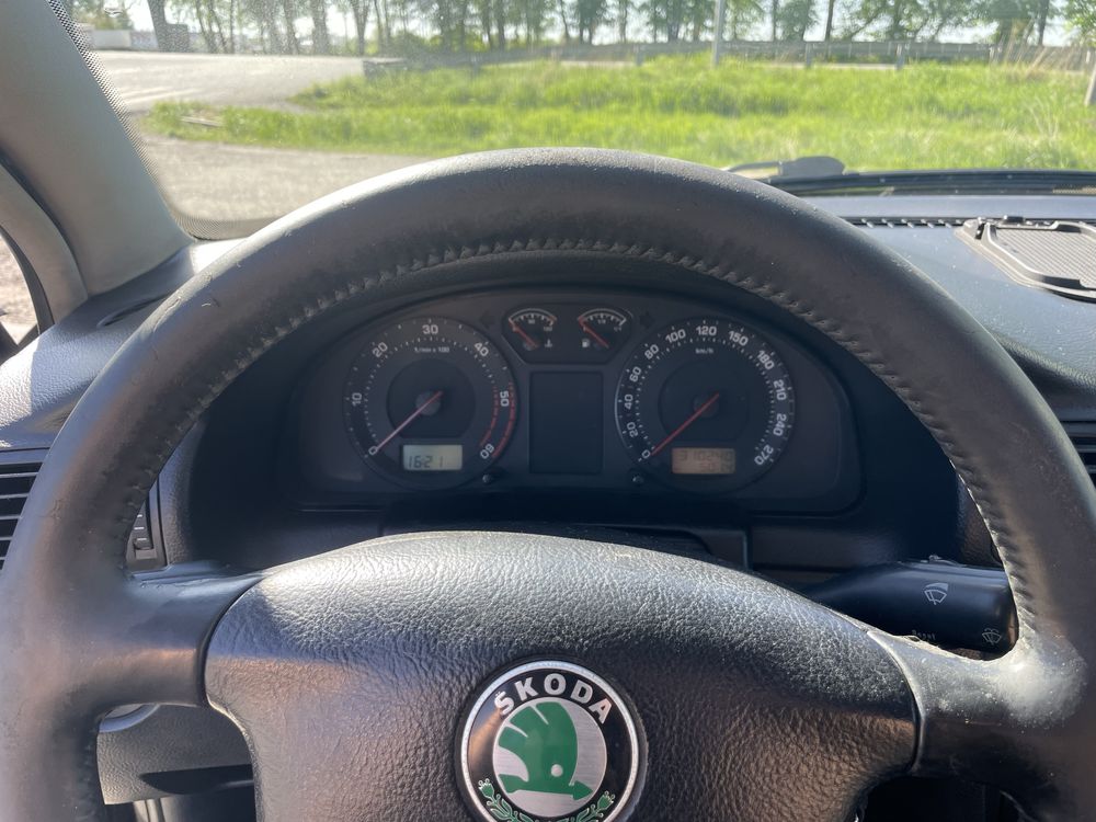 Skoda Superb 1.9tdi