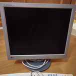 Monitor 19" e teclado