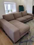 Sofá Chaise Long c/ cama e arrumação