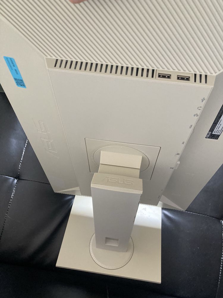 Monitor asus 24 cale, super stan