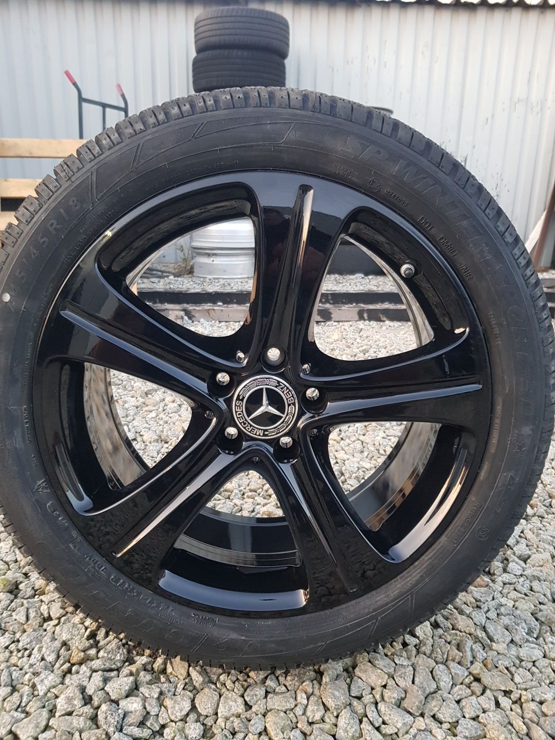 Nowe 4 Koła Mercedes E klasa W213 8x18 ET 43 Zima 245/45r18