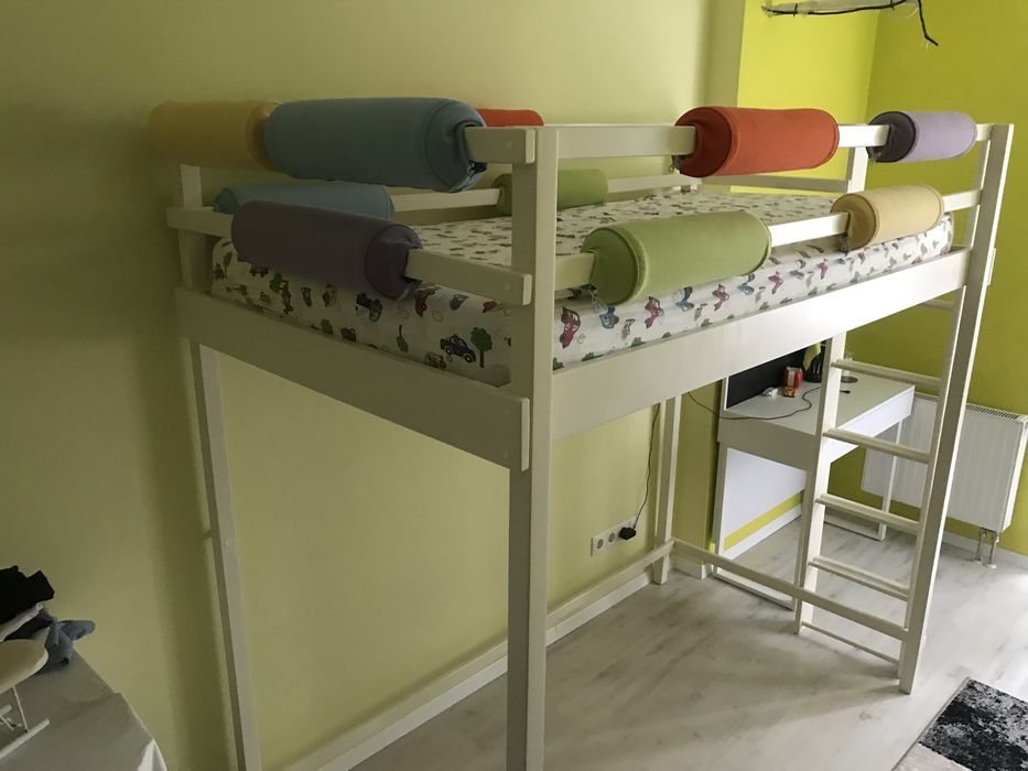 Кроватка дитяча з матрацом довжина 190см