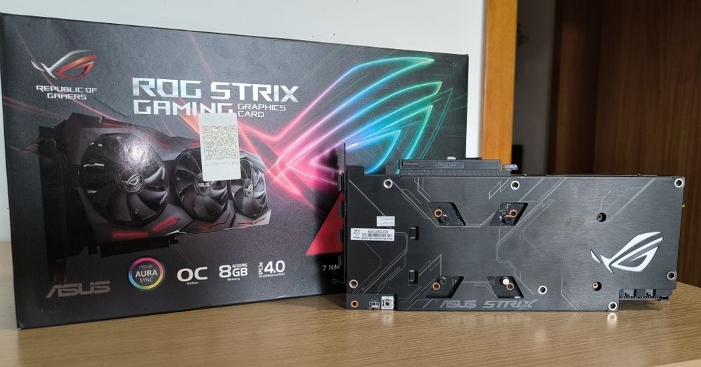 Asus Rog Strix Amd Rx 5700 xt 8gb GDDR6