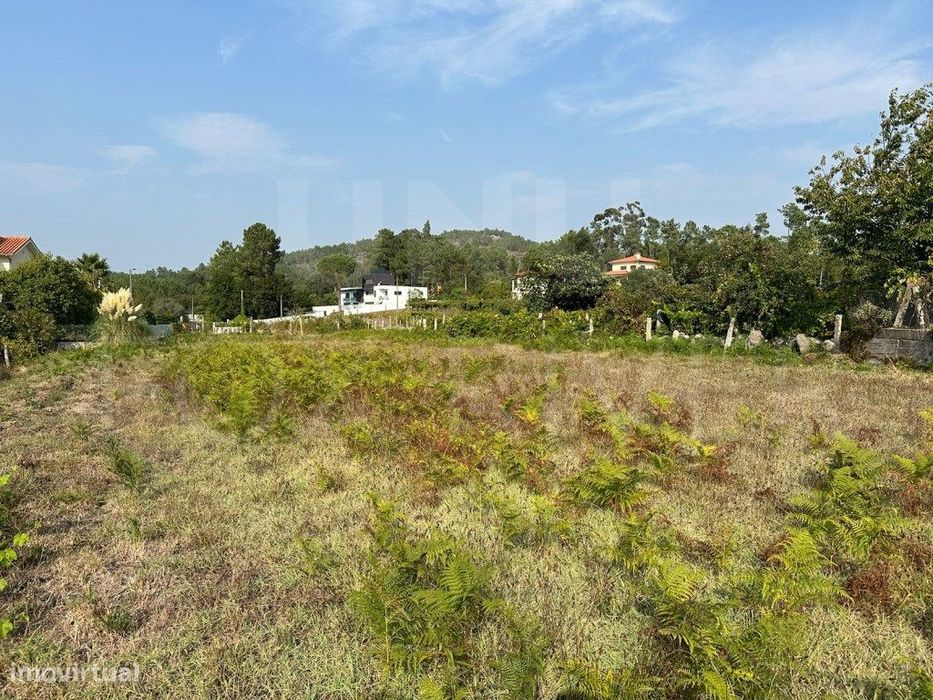 Terreno urbanizável Gondomil, Valença