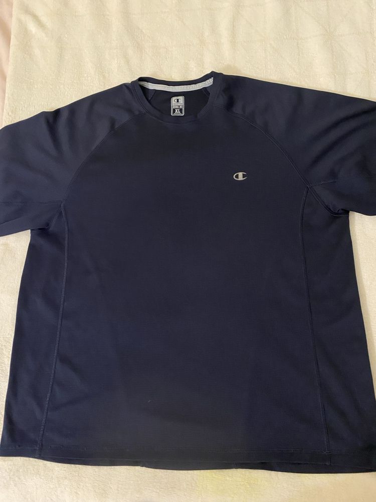 Огромная футболка Champion double dry