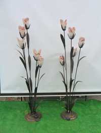 Candeeiros metálicos altos com tulipas em vidro -1,67m alt