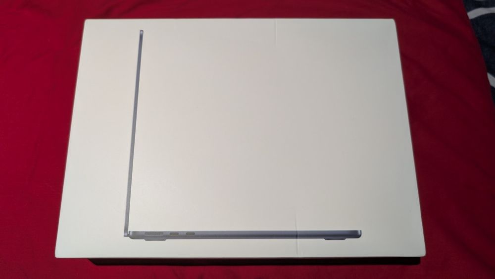 MacBook Air M2 13" (2022), Meia-Noite