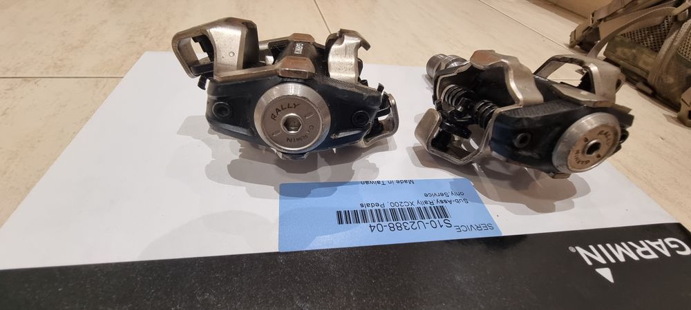 Pedais Garmin Rally XC200