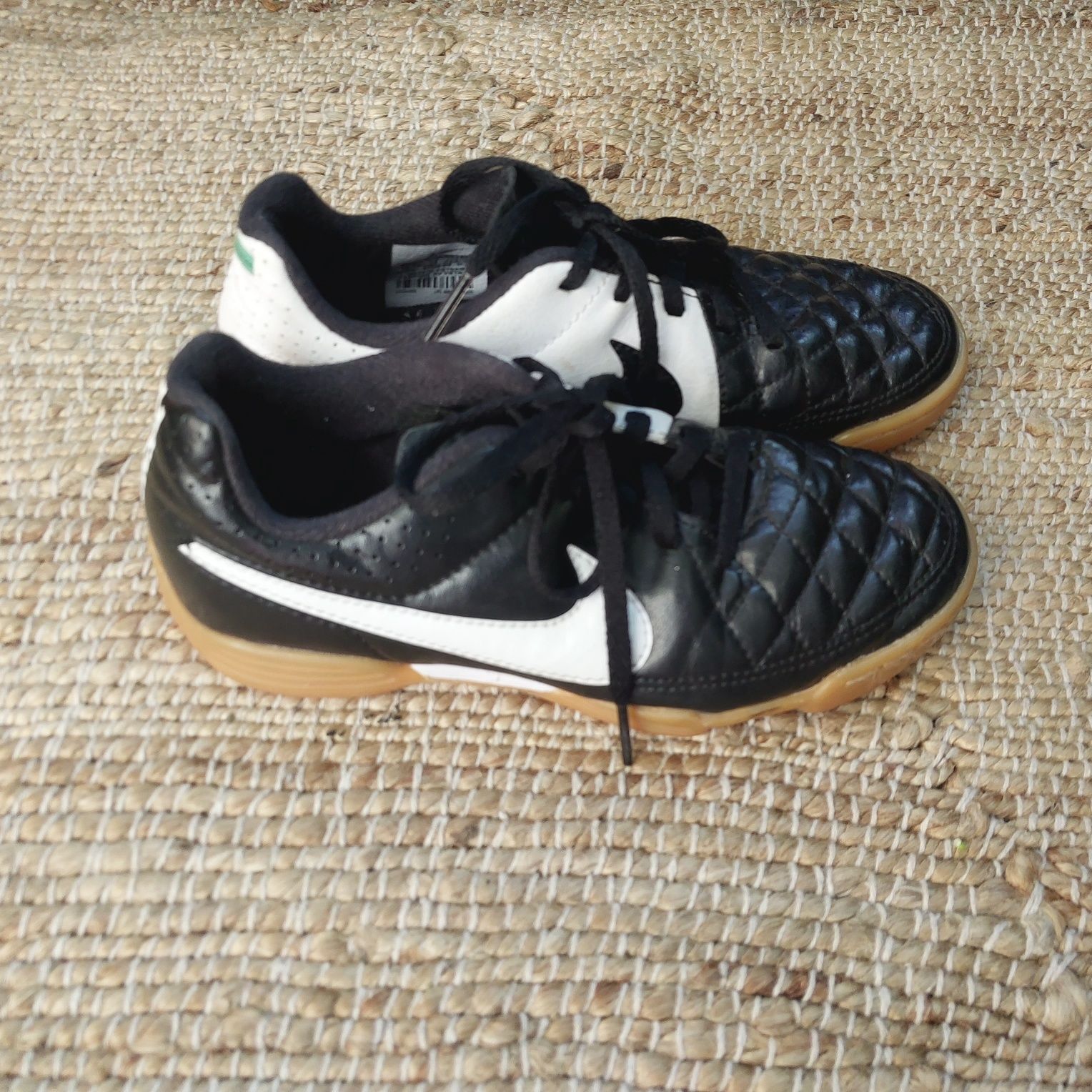 Halówki Nike Tiempo 31,5