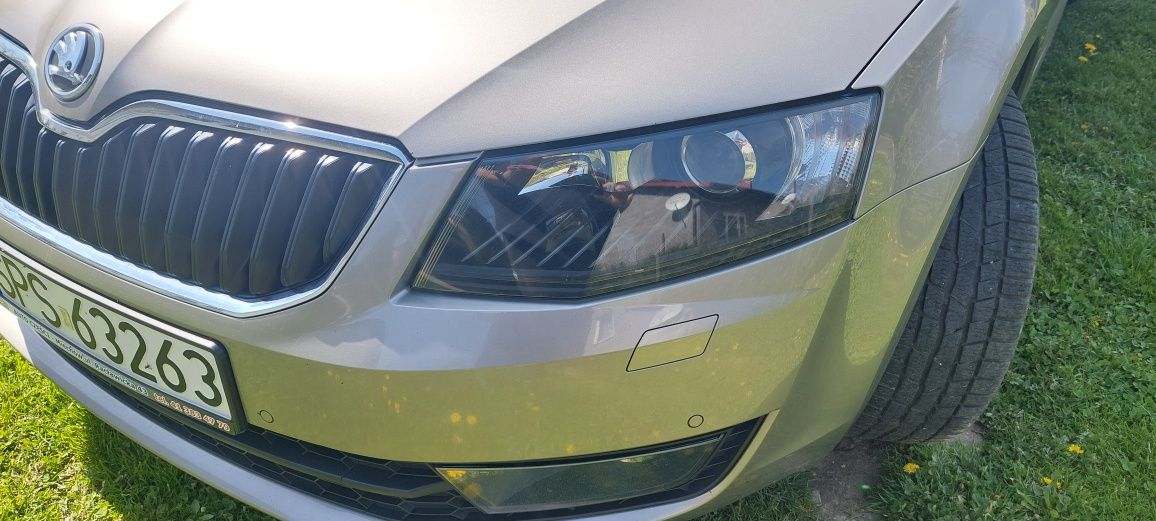 Skoda octavia 1.4 tsi bixenon led   elegance 140koni