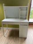 Rezerwacja do 6 lipca - Biurko Ikea Micke z nadstawką 105x50