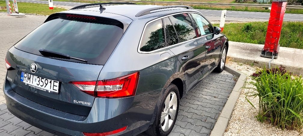 Skoda Superb 2.0 Tdi 190( rok 2015)