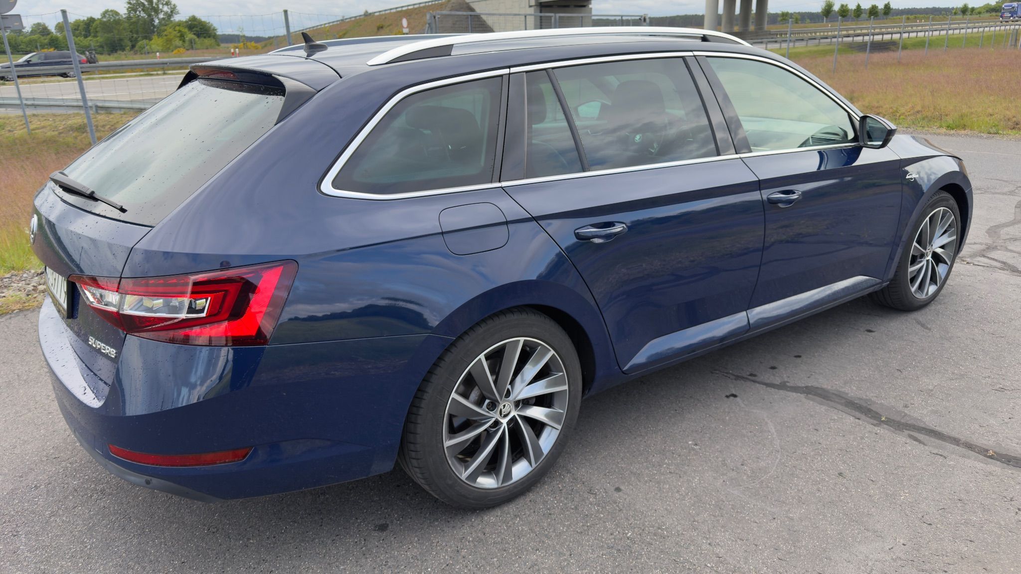 Skoda Superb Skoda Superb Kombi 2.0TDI 190km DSG L&K