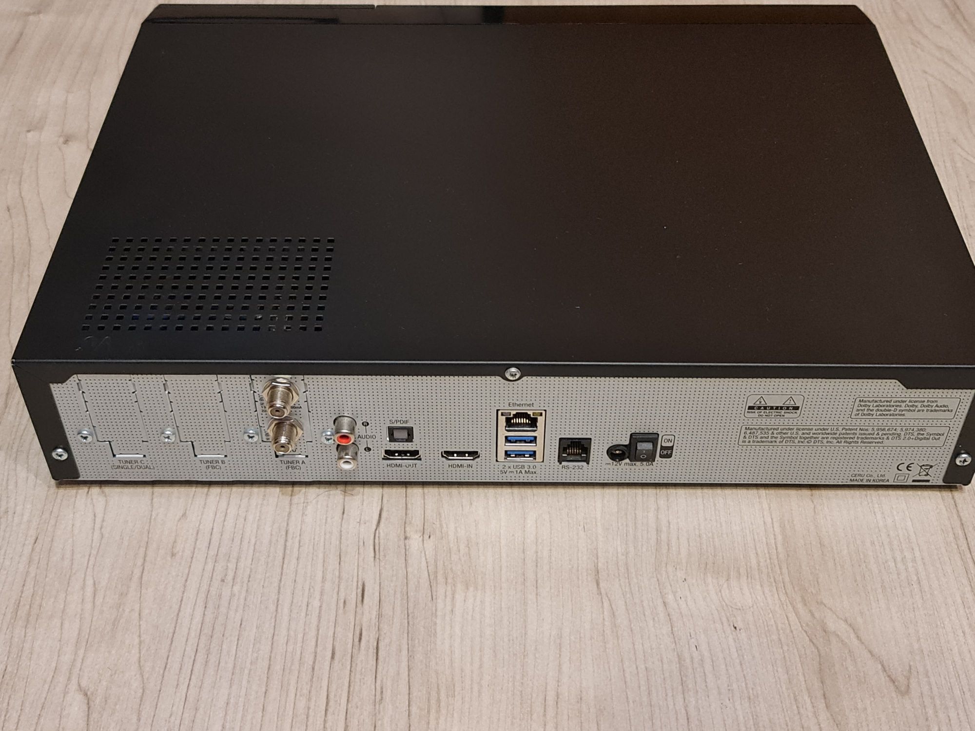 VU +ULTIMO 4K dekoder satelitarny