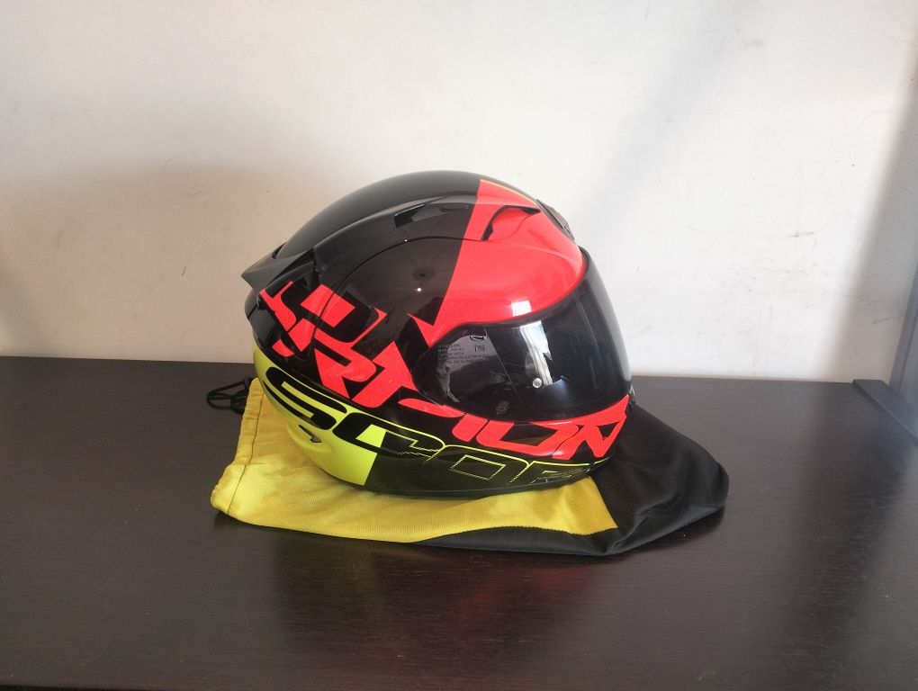 Capacete mota Scorpion exo 1200