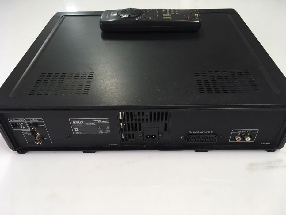 Video Gravador VHS Sony com comando