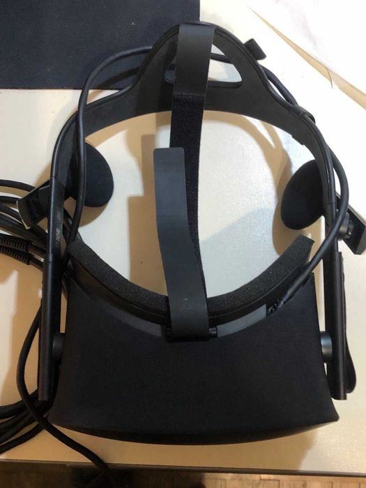 Очки виртуальной реальности Oculus Rift cv1