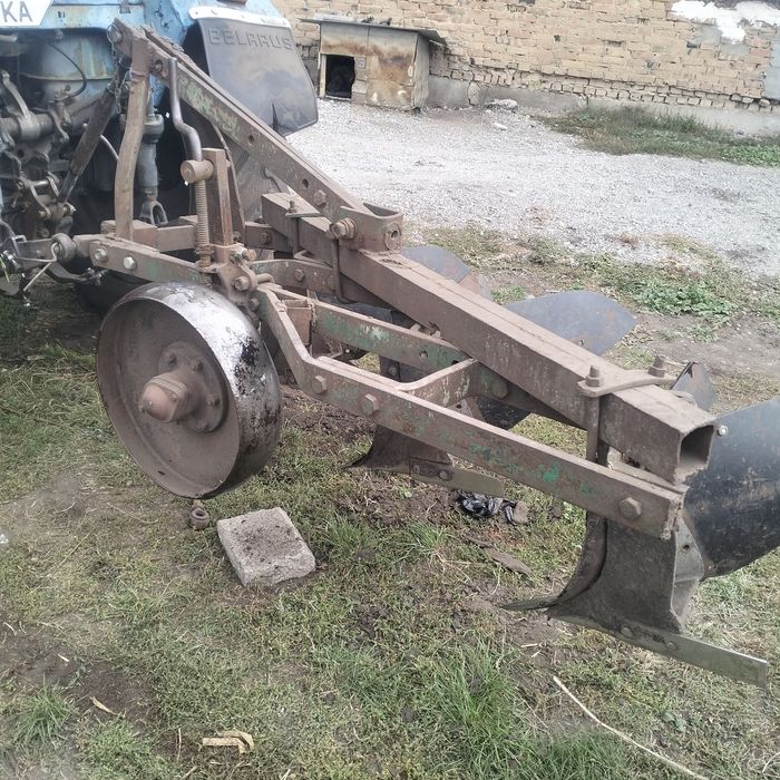 Продам плуг плн 3,30