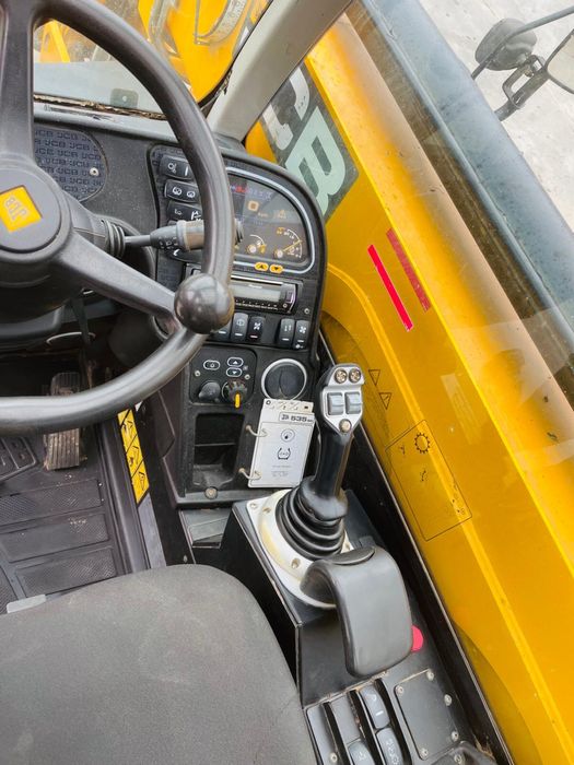 Ładowarka teleskopowa JCB 535-95