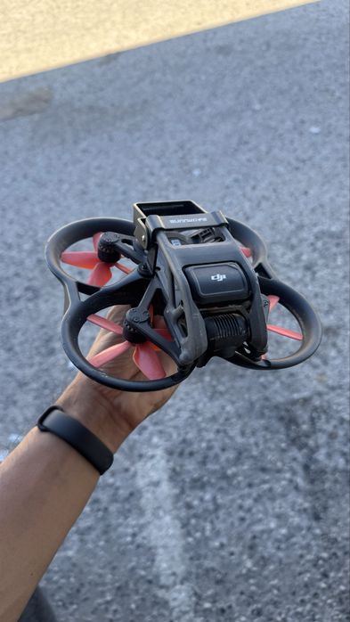 VENDO/TROCO(GOPRO12)-DJI AVATA+GOGGLES+COMANDO+4 BATERIAS, 350€