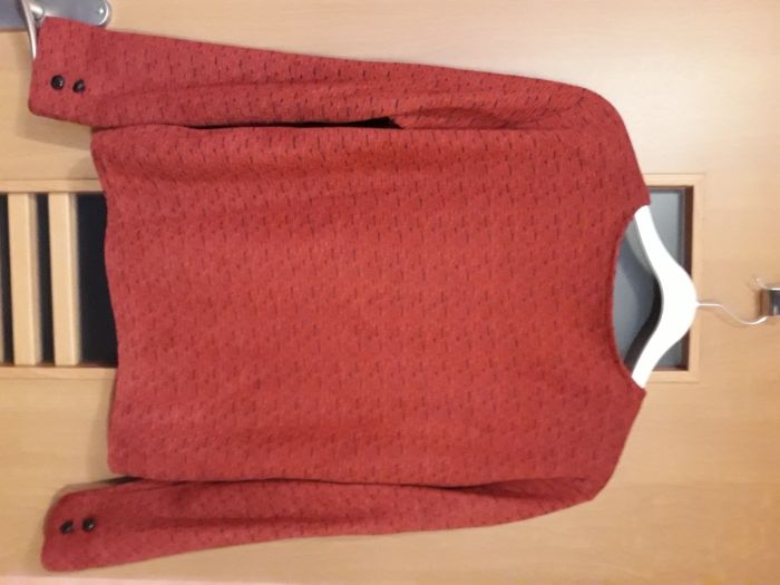 Żakiet czerwony, melanż, czarne guziki, rozmiar XL