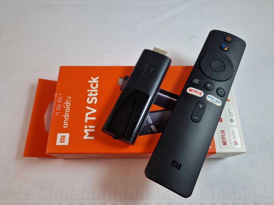Odtwarzacz multimedialny Mi TV Stick komplet