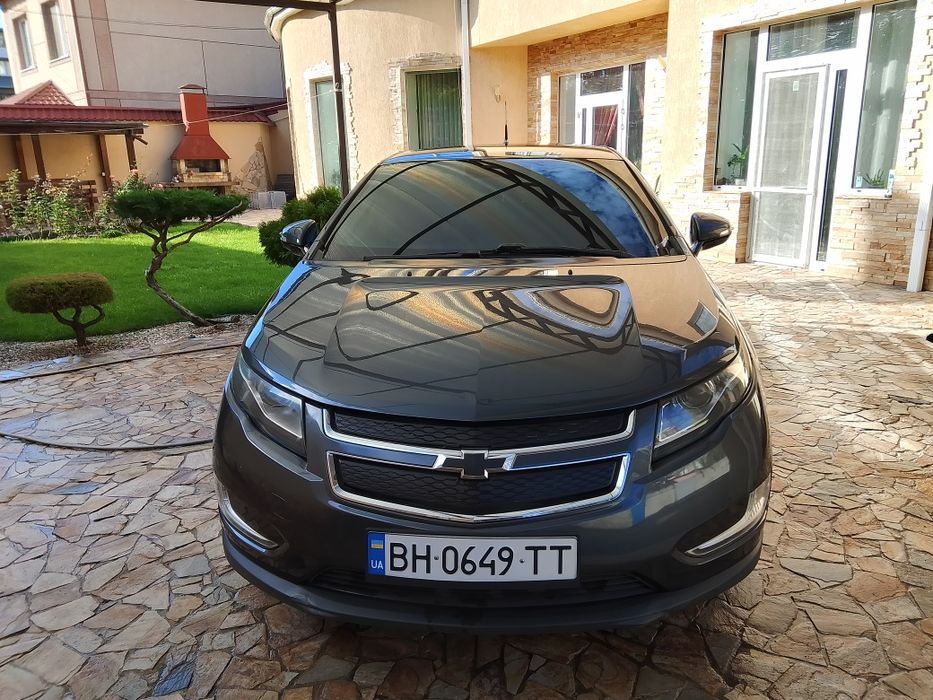 Шевроле Вольт 2011