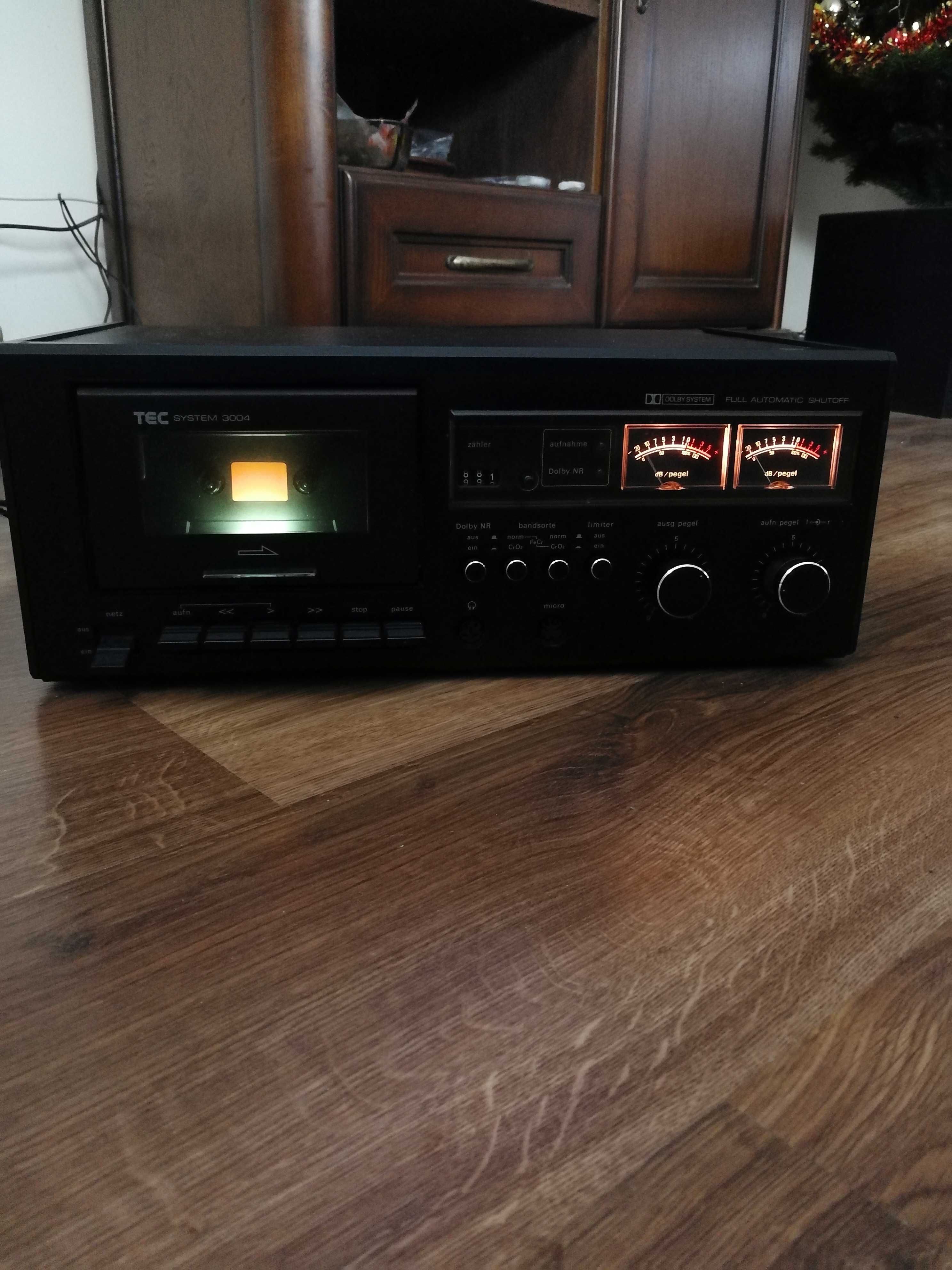 Magnetofon kasetowy TEC