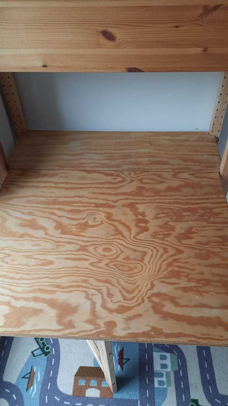 Regał IVAR Ikea z biurkiem