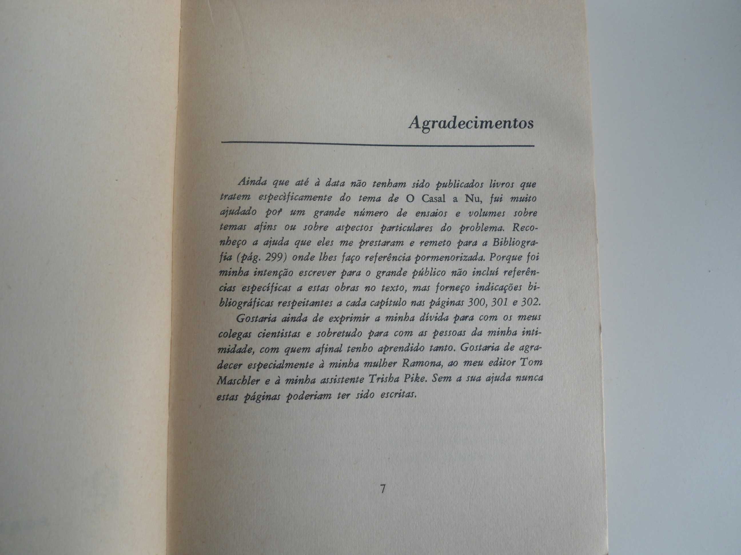 O Casal a Nú por Desmond Morris