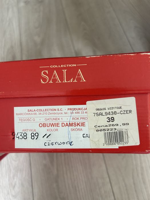Szpilki Sala czerwone