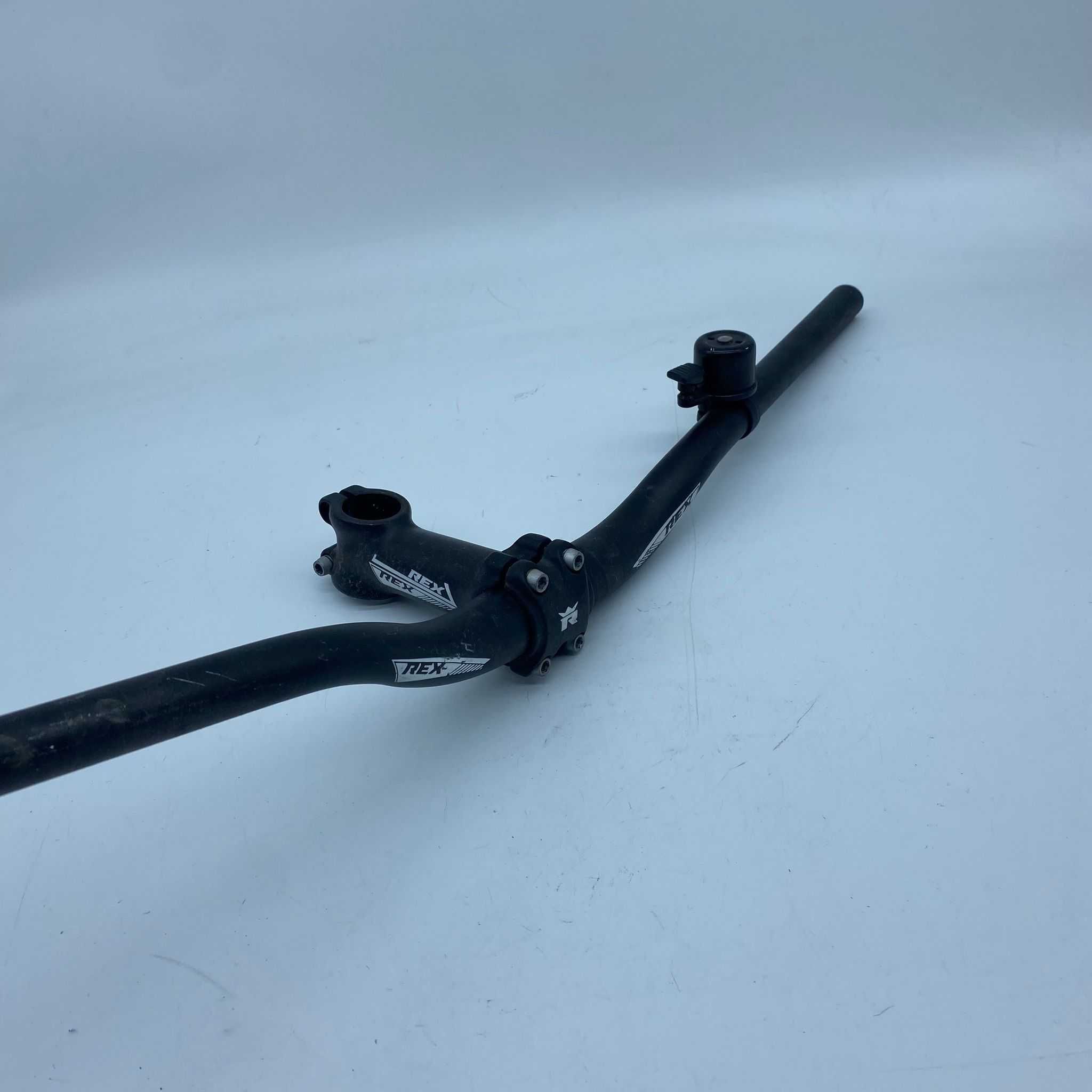 [KIER51] Kierownica rowerowa REX 680mm z mostkiem rowerowym