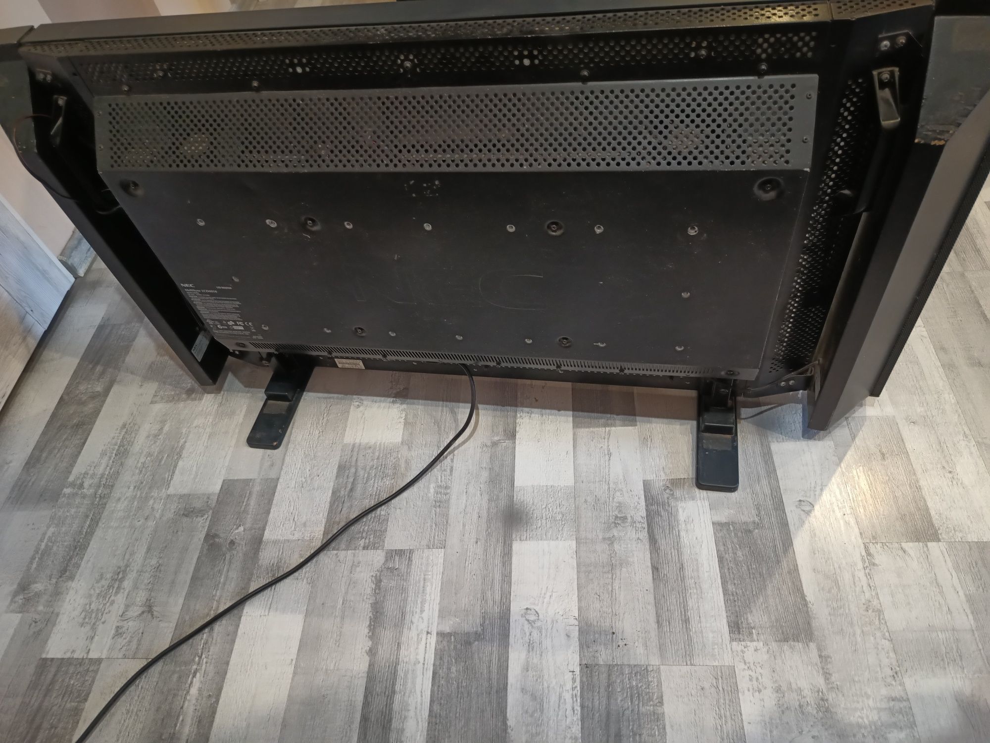 Monitor Nec MultiSync LCD4010 40"