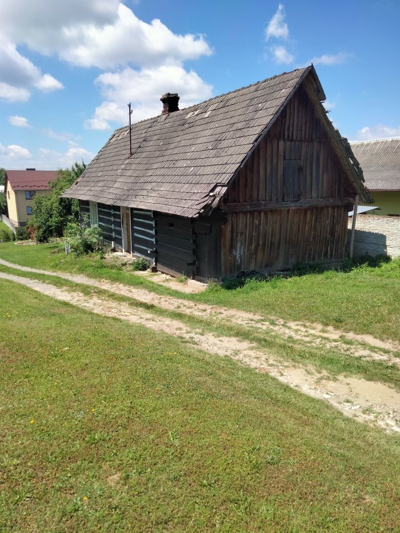 Sprzedam dom drewniany do rozbiórki i przeniesienia