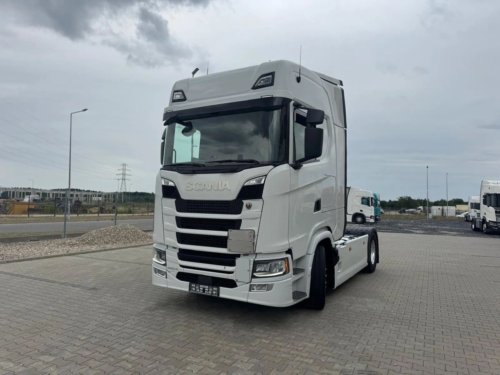Scania S450 / 2021r/ FULL LEDY/ ADR AT/ KLIMA STACJONARNA/ NAVI/ BAKI 1450L  S450/ Full Ledy/ 2021r/ Baki 1450L