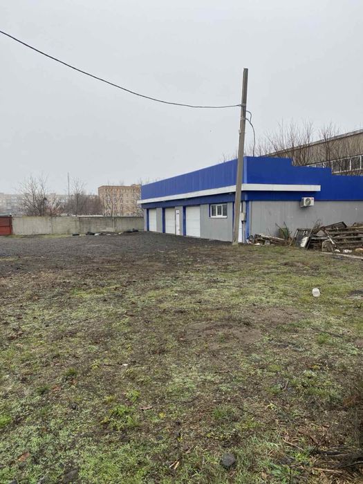 Сдам в аренду помещение под сто или склад