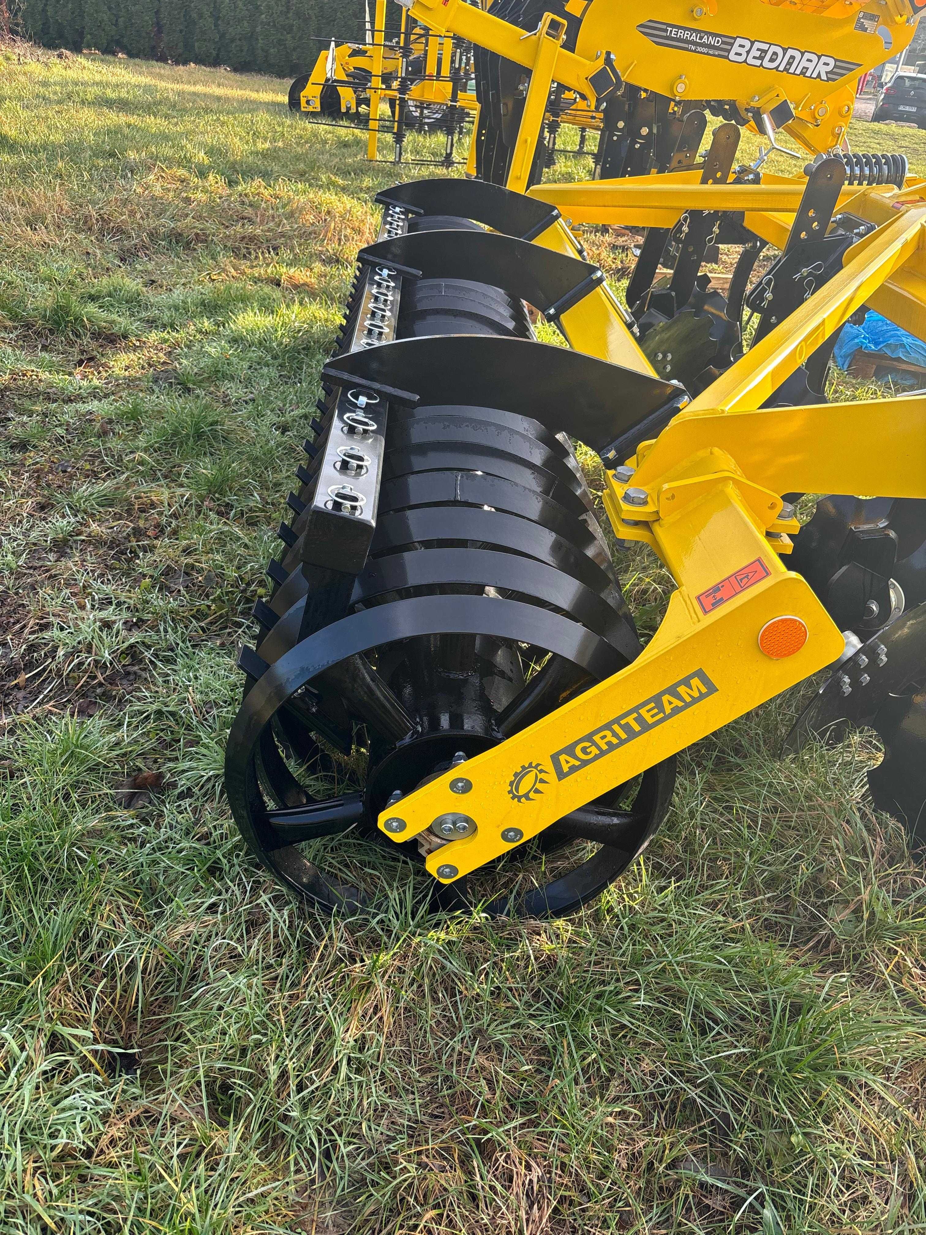 Agregat bezorkowy kultywator BEDNAR FENIX FN3000L 2024 V-ring