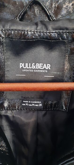 Płaszcz czarny PULL&BEAR r.M
