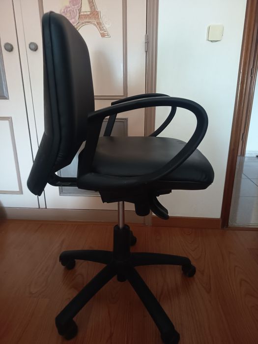 Cadeira para secretária