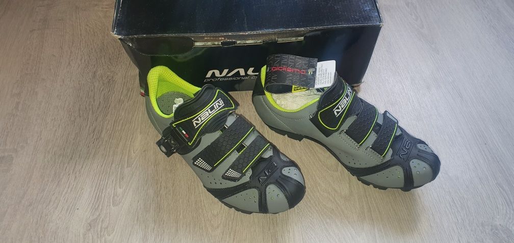 Buty rowerowe MTB r38 NOWE