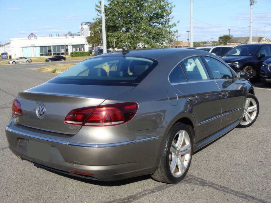 Volkswagen CC      2014