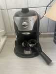 Ekspres ciśnieniowy DeLonghi EC221.B