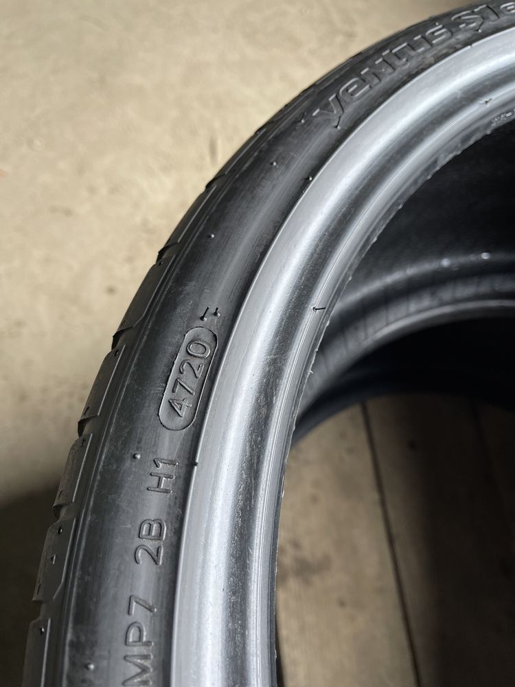 255/30 R20 Henkook Ventus S1 Evo 3